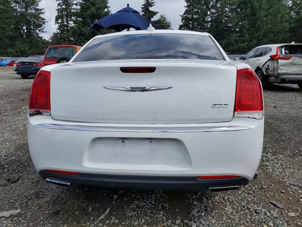 2016 CHRYSLER 300 Limited