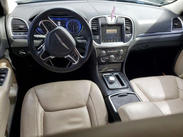 2016 CHRYSLER 300 Limited
