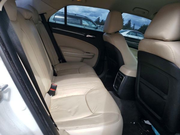 2016 CHRYSLER 300 Limited