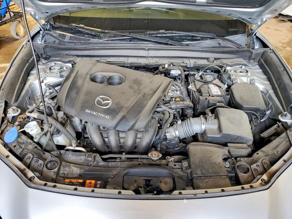 2021 MAZDA CX30 Select Package — Engine bay