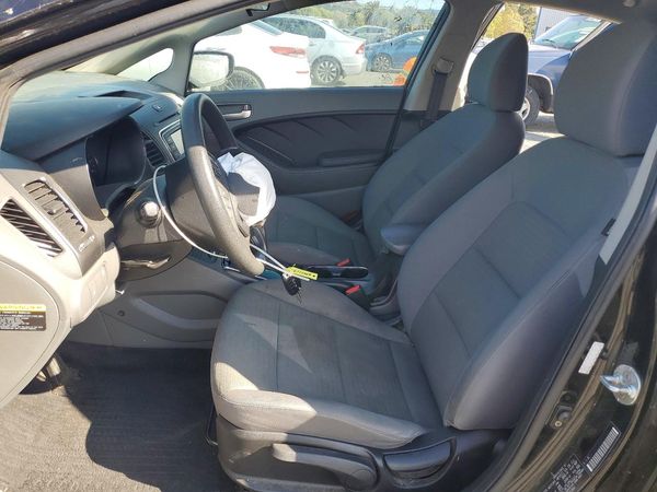 2017 KIA FORTE