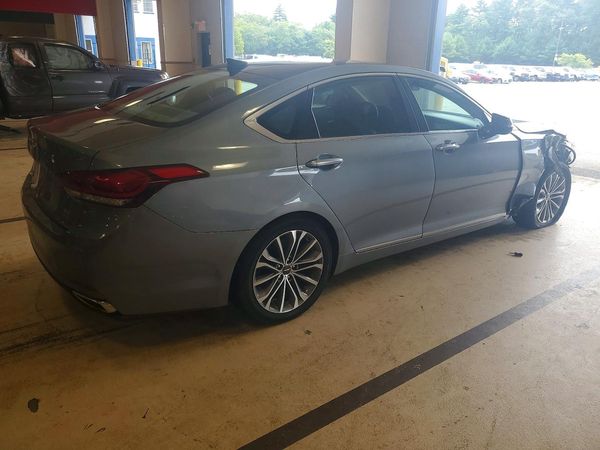 2017 GENESIS G80