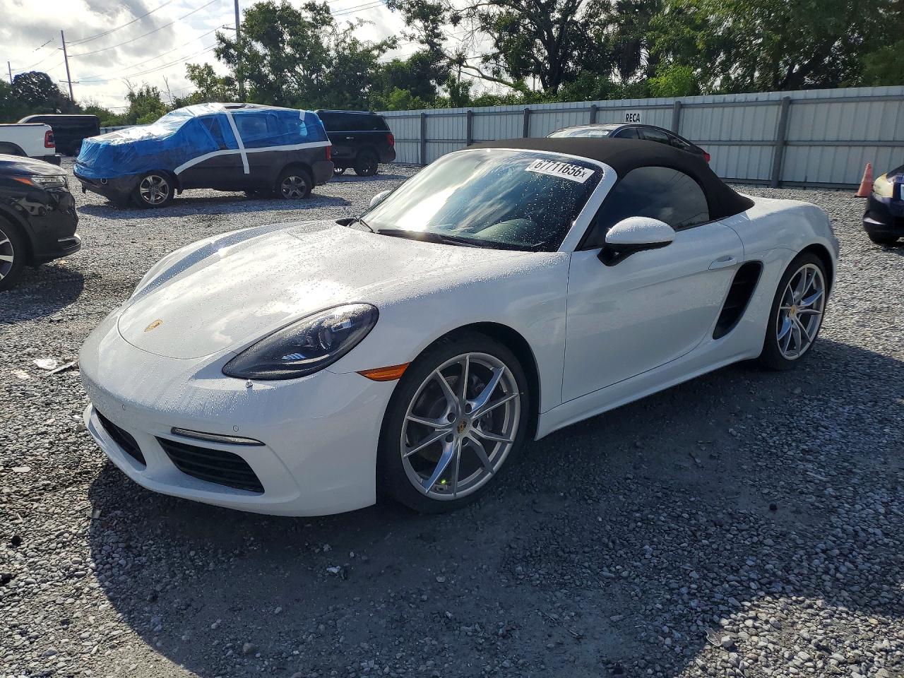 2017 PORSCHE BOXSTER