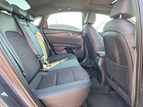 2024 KIA FORTE GT Line
