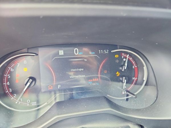 2024 TOYOTA RAV4 LE