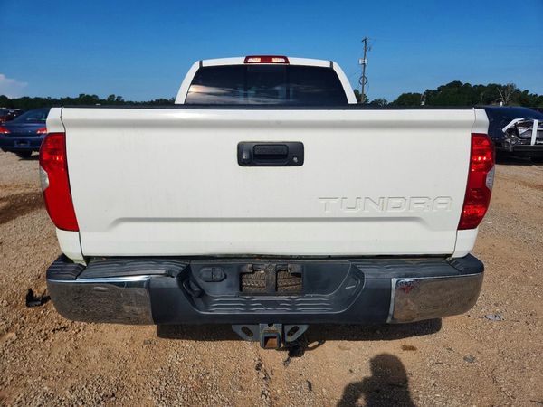 2015 TOYOTA TUNDRA SR5 Grade