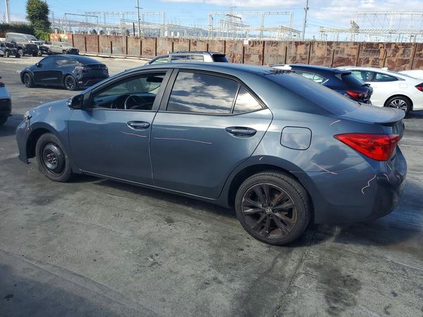 2017 TOYOTA COROLLA