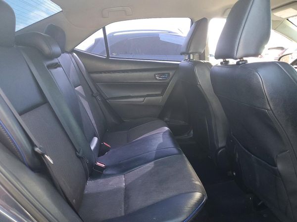 2017 TOYOTA COROLLA