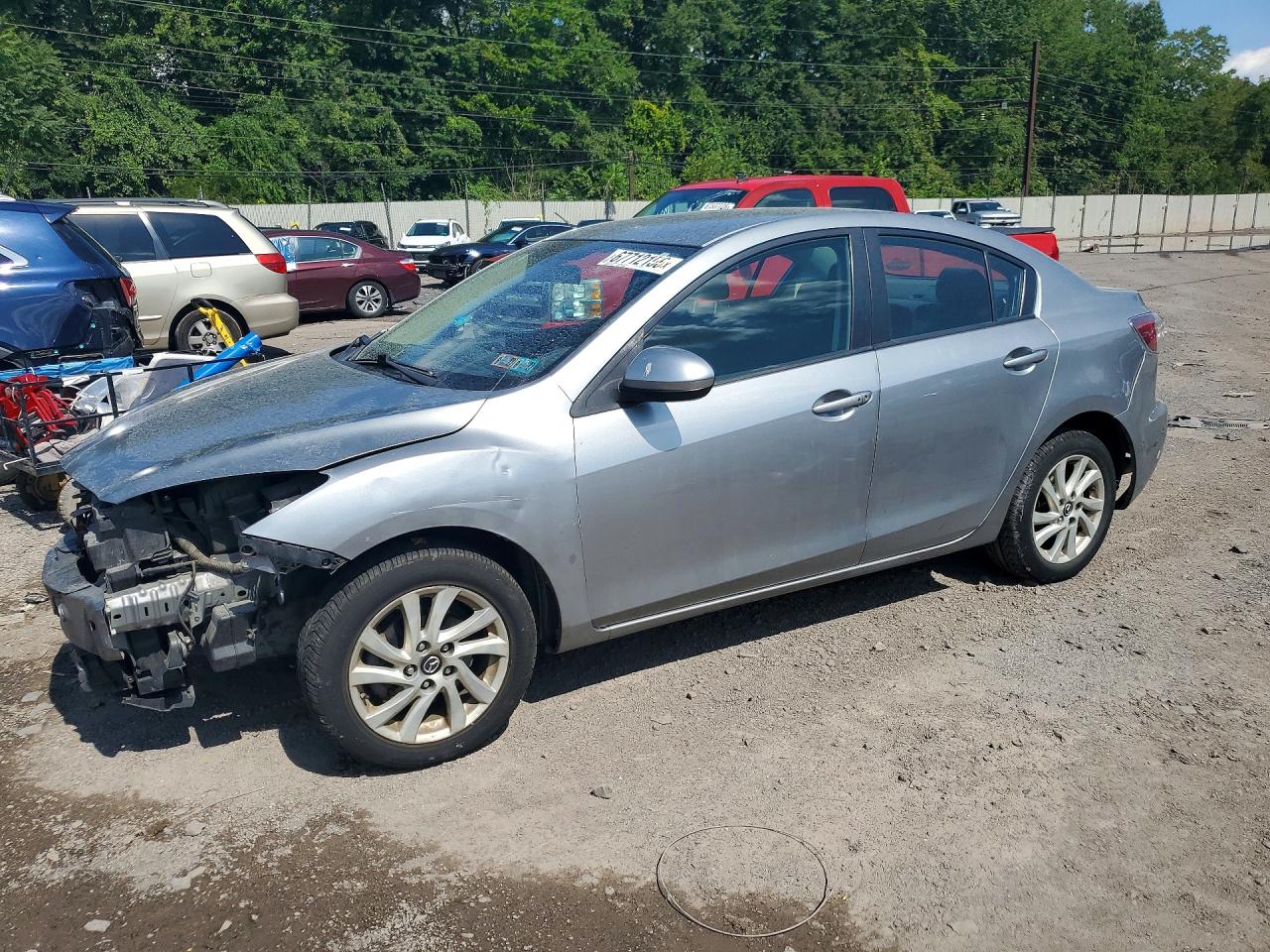 2013 MAZDA 3