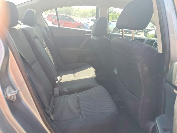 2013 MAZDA 3