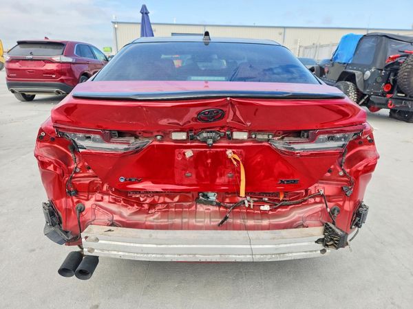 2025 TOYOTA CAMRY