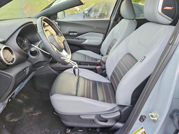 2021 NISSAN KICKS SR