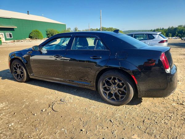 2023 CHRYSLER 300 Touring L