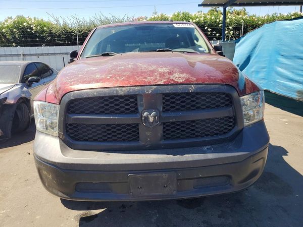 2016 RAM 1500 ST