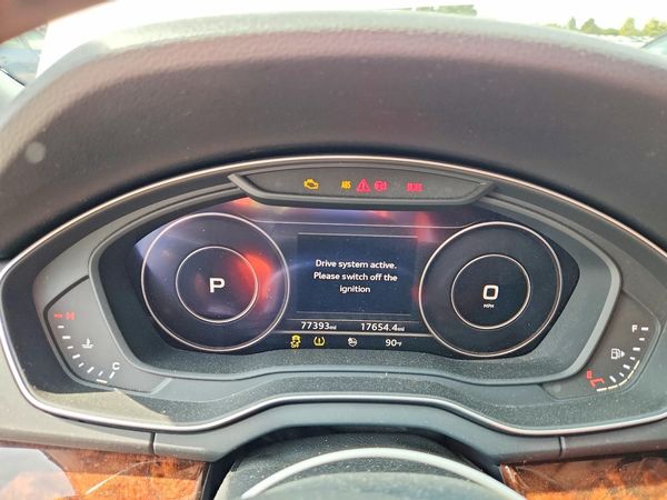 2018 AUDI Q5 quattro Premium Plus