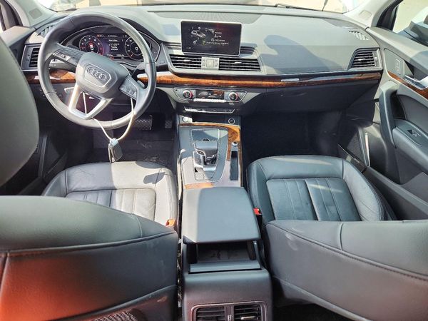 2018 AUDI Q5 quattro Premium Plus