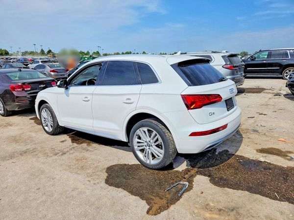 2018 AUDI Q5 quattro Premium Plus