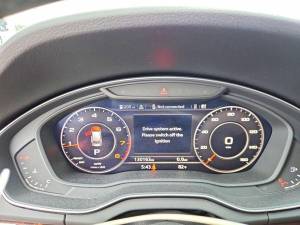 2020 AUDI Q5 quattro Premium Plus