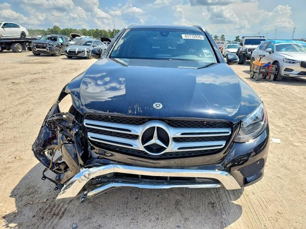 2018 MERCEDES-BENZ GLC