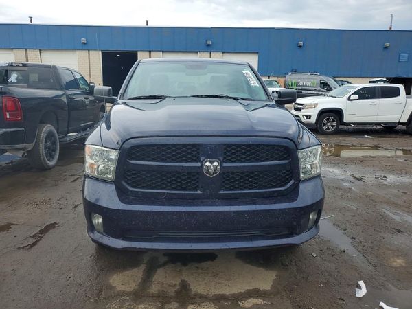 2013 RAM 1500 ST