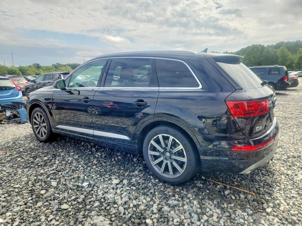 2017 AUDI Q7 quattro Premium Plus