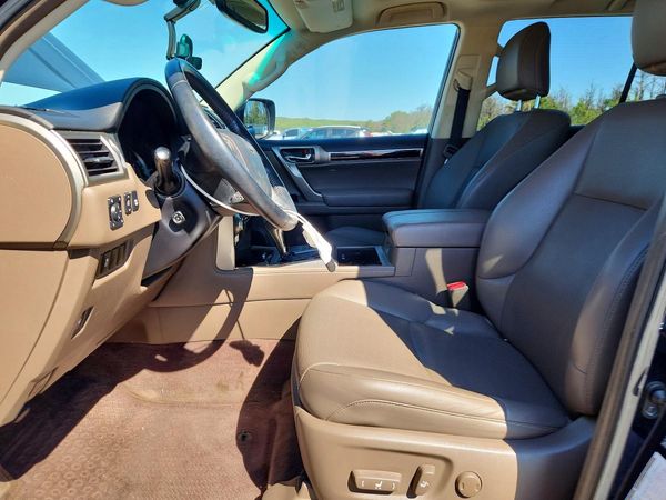 2017 LEXUS GX 460