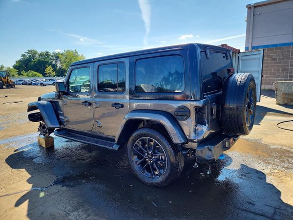 2022 JEEP WRANGLER Unlimited Sahara 4XE — DSRA