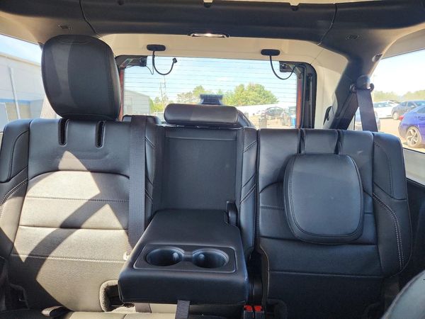 2022 JEEP WRANGLER Unlimited Sahara 4XE — SUVN
