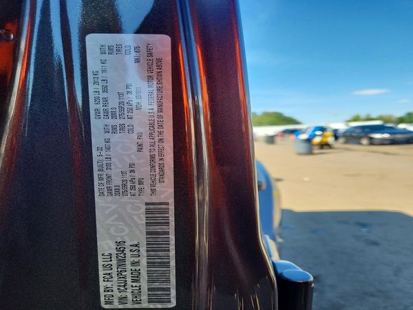 2022 JEEP WRANGLER Unlimited Sahara 4XE — VINS