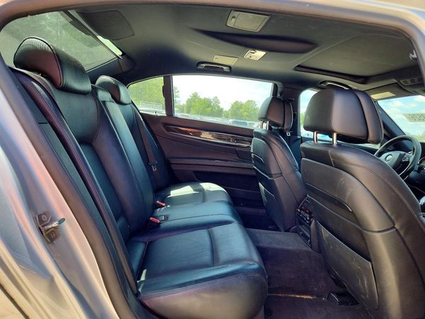 2014 BMW 750