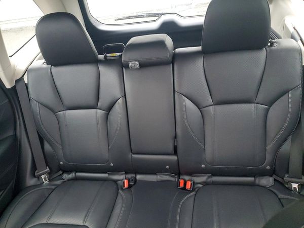 2023 SUBARU FORESTER