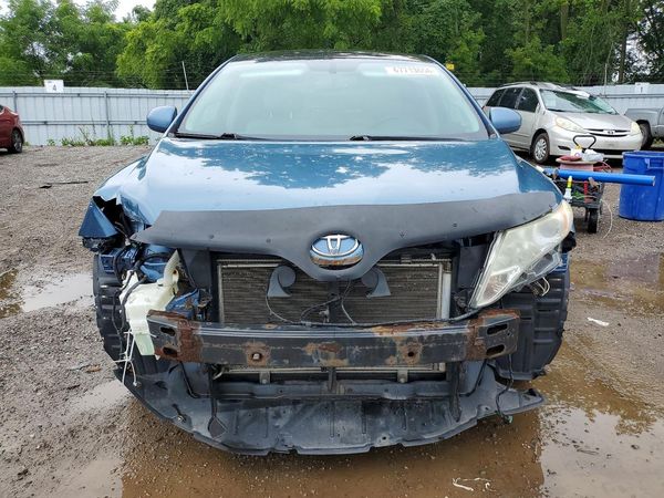 2012 TOYOTA VENZA