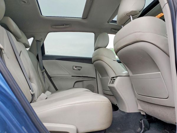 2012 TOYOTA VENZA