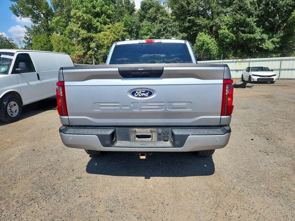 2024 FORD F150