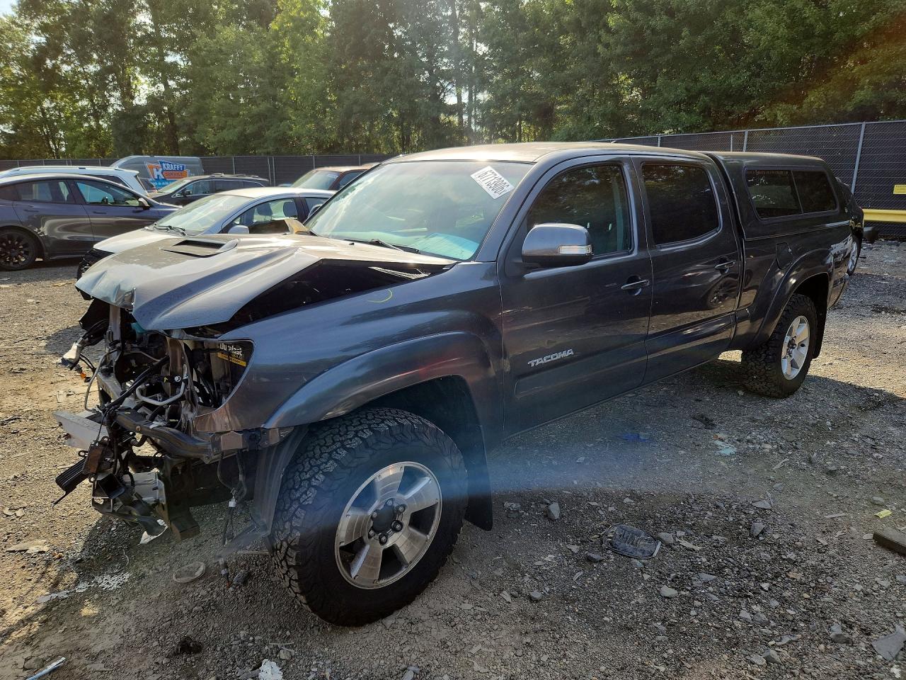 2014 TOYOTA TACOMA Delux Grade