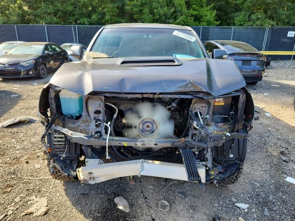 2014 TOYOTA TACOMA Delux Grade