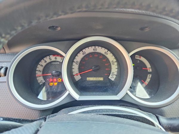 2014 TOYOTA TACOMA Delux Grade