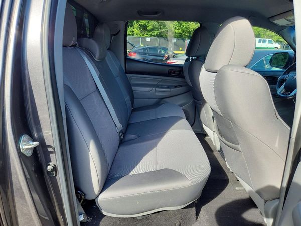 2014 TOYOTA TACOMA Delux Grade