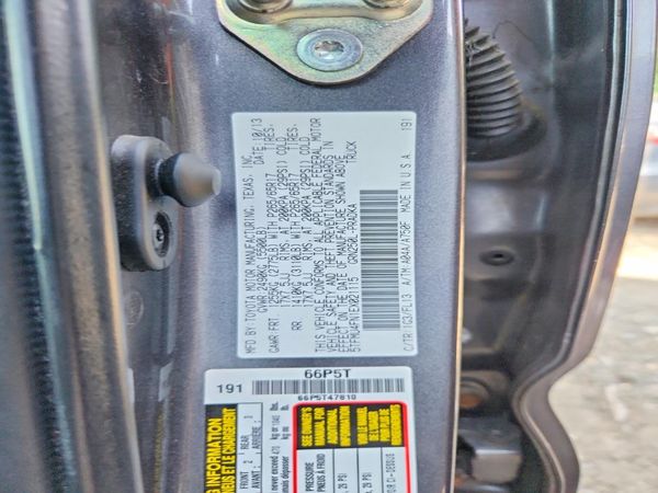 2014 TOYOTA TACOMA Delux Grade