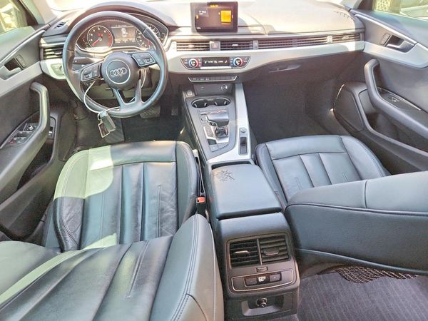 2018 AUDI A4