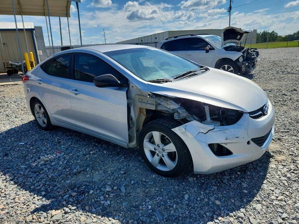 2012 HYUNDAI ELANTRA GLS(Middle grade) — Passenger 3/4