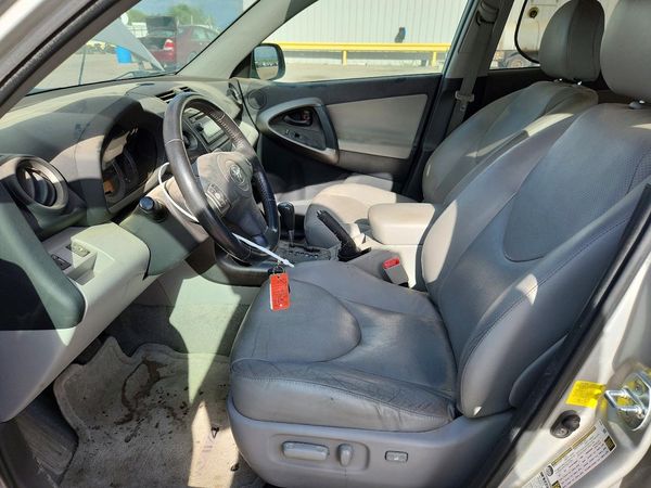 2012 TOYOTA RAV4 High