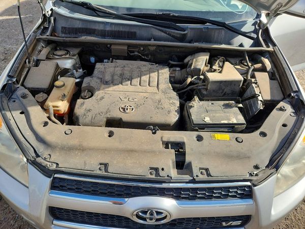 2012 TOYOTA RAV4 High