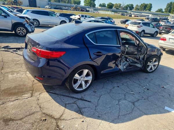 2015 ACURA ILX
