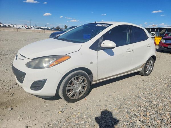 2014 MAZDA MAZDA2 Sport/GX