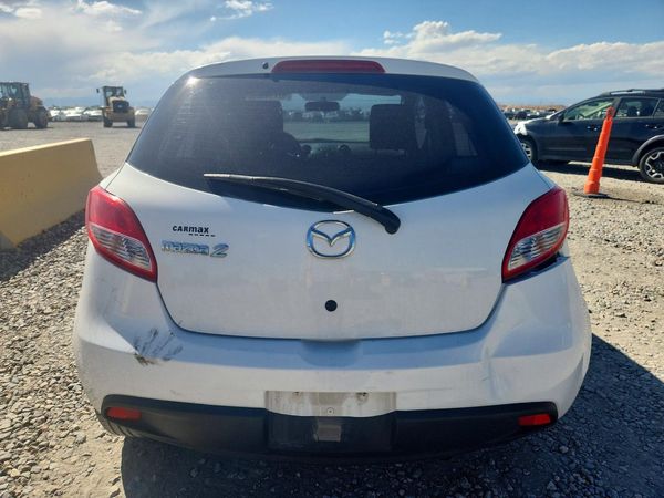 2014 MAZDA MAZDA2 Sport/GX
