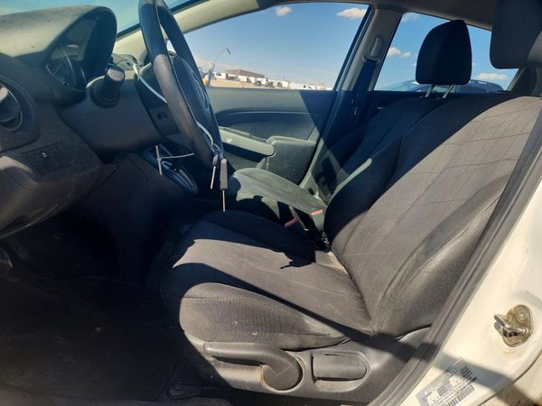 2014 MAZDA MAZDA2 Sport/GX