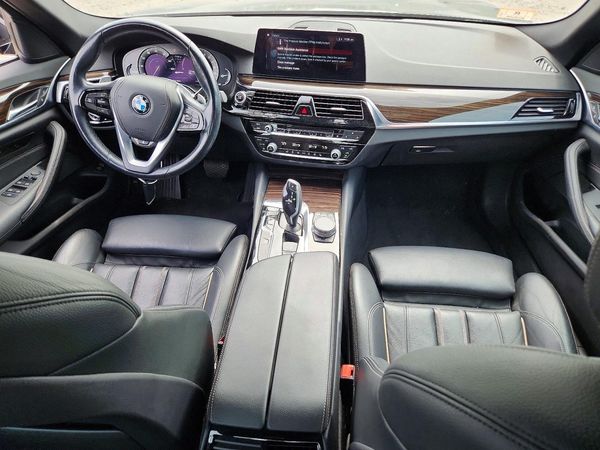 2018 BMW 530XE xDrive