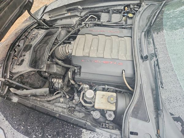 2016 CHEVROLET CORVETTE Preferred 2LT w/Z51 — Engine bay