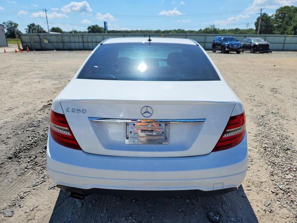 2014 MERCEDES-BENZ C